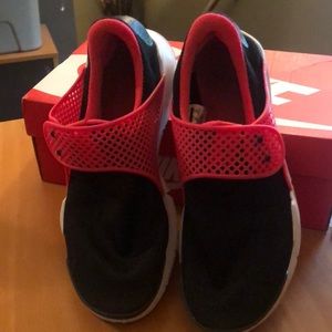 Nike shoes